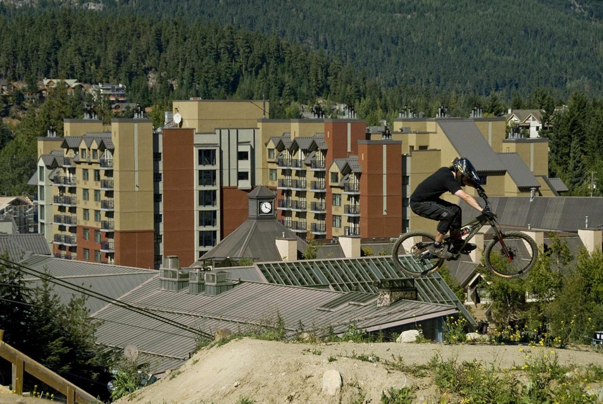 Hilton Whistler Resort & Spa Eksteriør bilde
